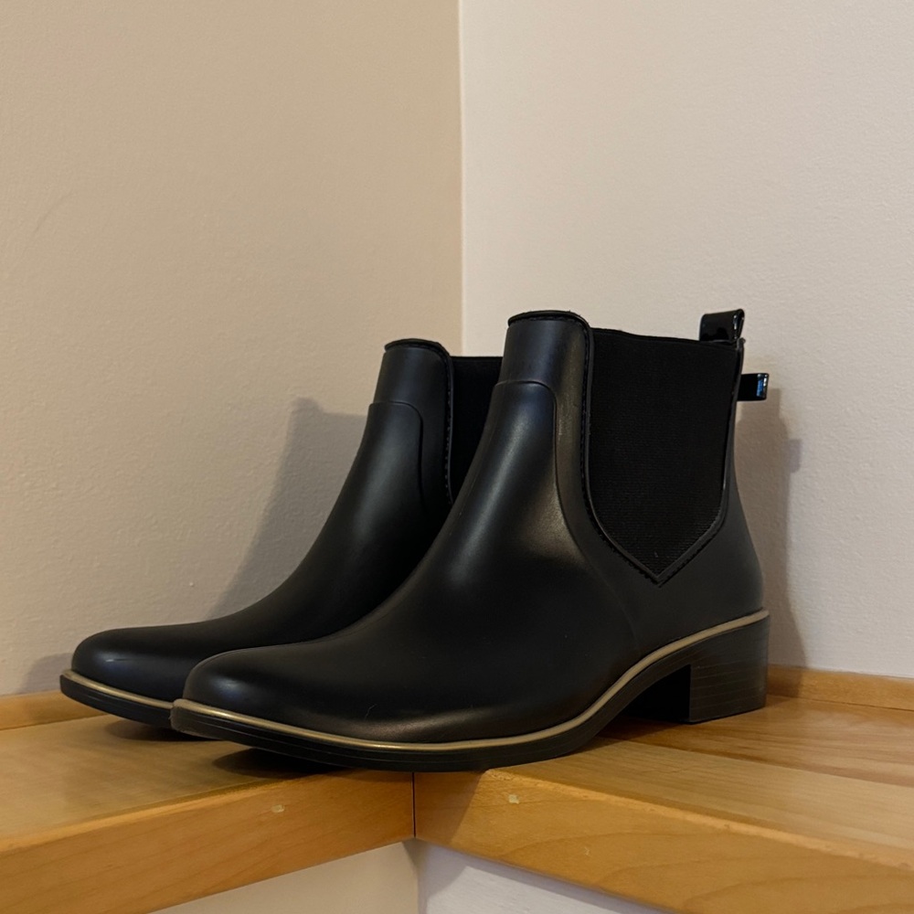 Black Kate Spade New York Chelsea Boots